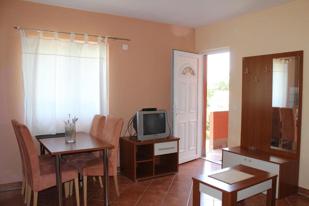 Apartments Isabela Baška Стая снимка